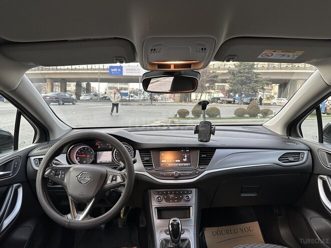 Opel Astra 2018, 141,000 km - 1.4 l - Bakı