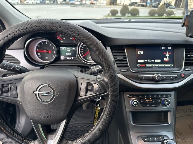 Opel Astra 2018, 141,000 km - 1.4 l - Bakı