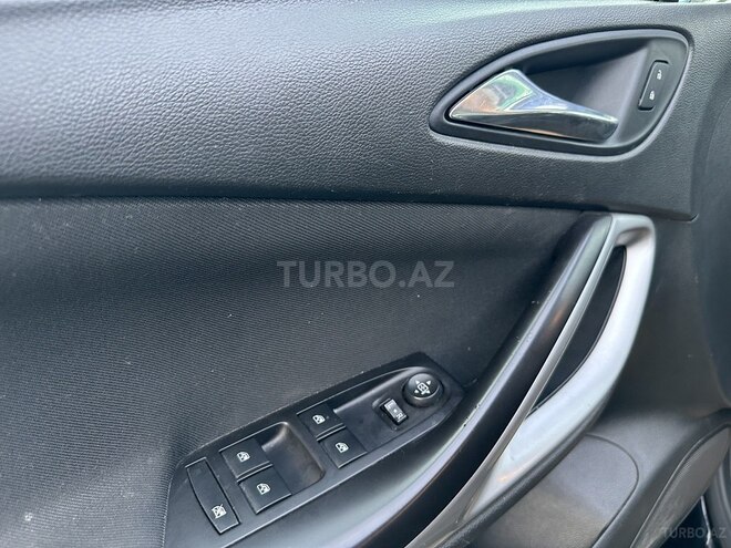 Opel Astra 2018, 141,000 km - 1.4 l - Bakı