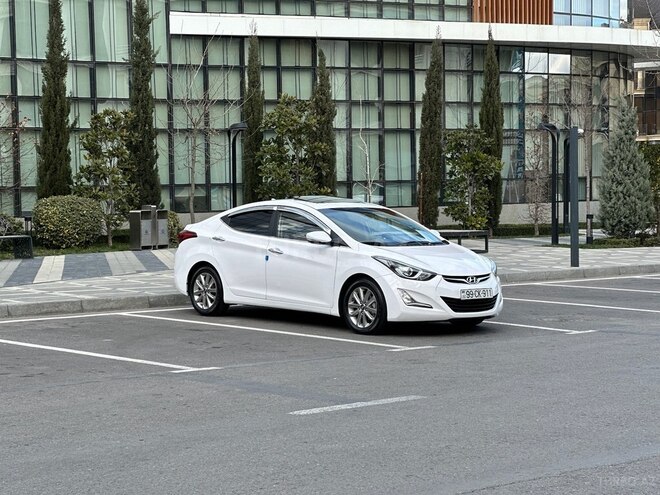 Hyundai Avante-2