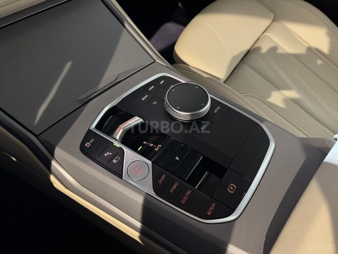 BMW 330e 2023, 7,300 km - 2.0 l - Bakı