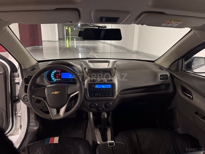 Chevrolet Cobalt-8