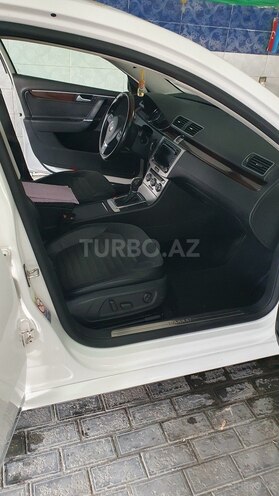 Volkswagen Passat 2013, 200,000 km - 1.8 л - Sumqayıt