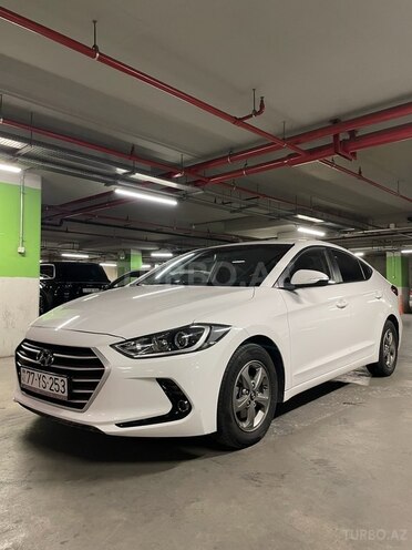 Hyundai Avante 2018, 185,000 km - 1.6 l - Bakı