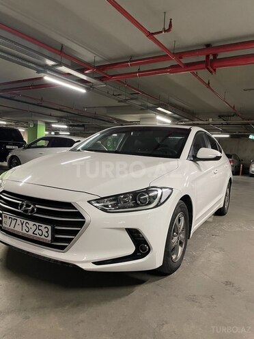Hyundai Avante 2018, 185,000 km - 1.6 l - Bakı