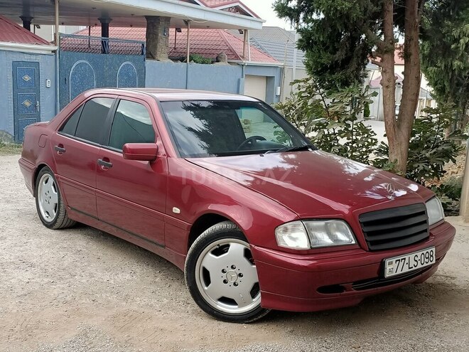 Mercedes C 180 1995, 293,000 km - 1.8 л - Bakı