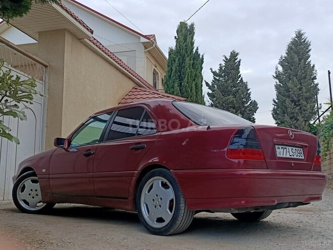 Mercedes C 180 1995, 293,000 km - 1.8 л - Bakı