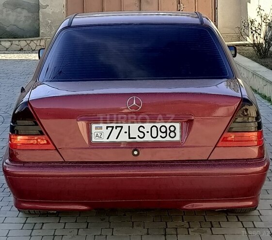Mercedes C 180 1995, 293,000 km - 1.8 л - Bakı