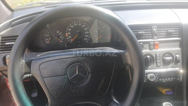 Mercedes C 180 1995, 293,000 km - 1.8 л - Bakı