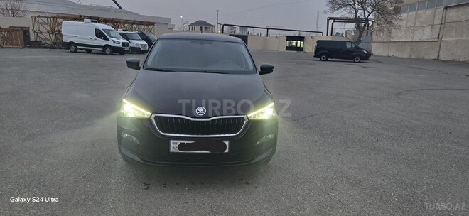 Skoda Rapid 2022, 77,000 km - 1.6 l - Bakı