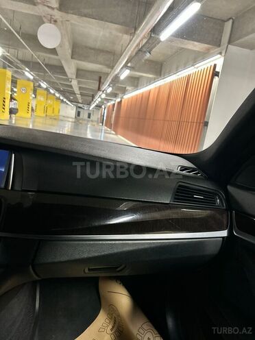 BMW 528 2015, 235,119 km - 2.0 l - Gəncə