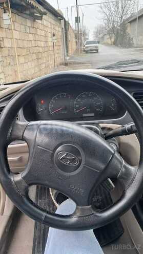 Hyundai Elantra 2001, 270,000 km - 2.0 l - Qəbələ