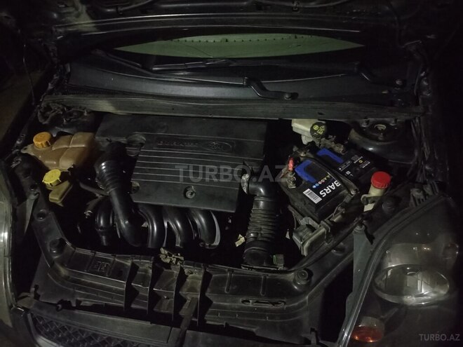 Ford Fiesta 2006, 400,000 km - 1.4 l - Lənkəran