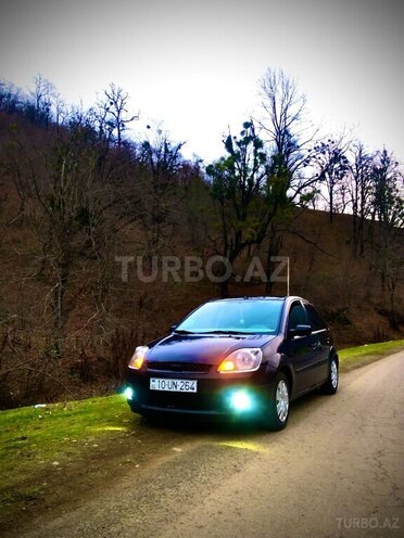 Ford Fiesta 2006, 400,000 km - 1.4 l - Lənkəran
