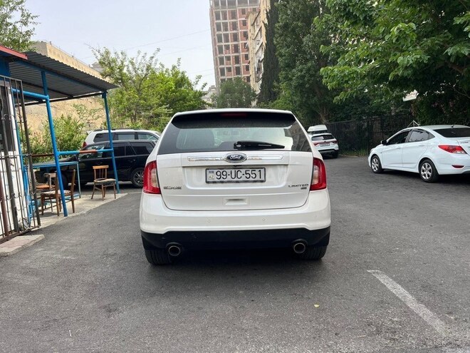 Ford Edge-4