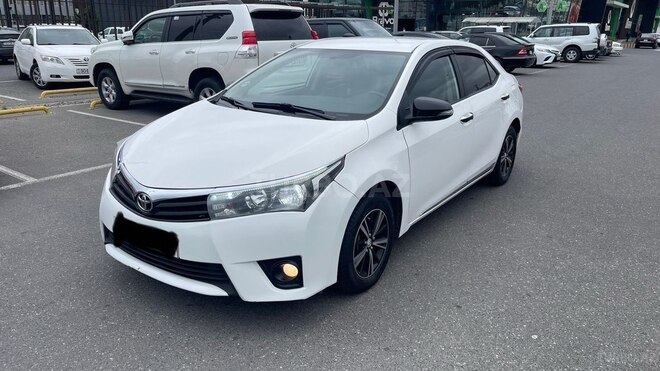 Toyota Corolla 2015, 196,000 km - 1.6 l - Bakı