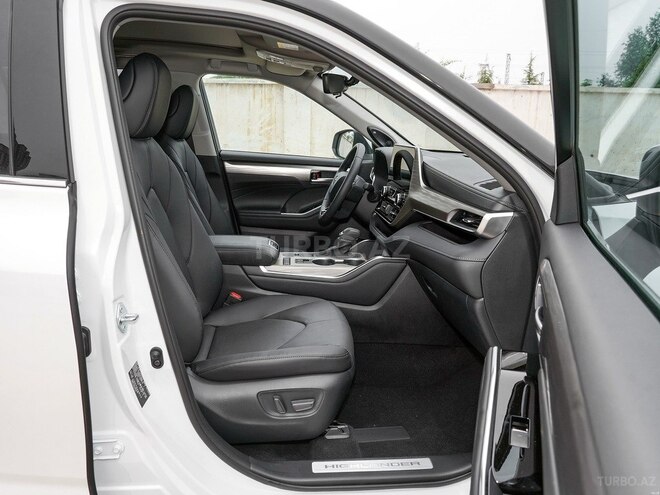 Toyota Highlander 2024, 0 km - 2.5 л - Bakı