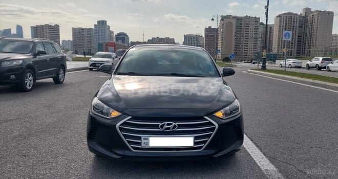 Hyundai Elantra 2017, 153,725 km - 2.0 л - Bakı