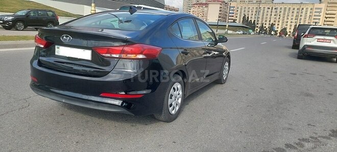 Hyundai Elantra 2017, 153,725 km - 2.0 л - Bakı