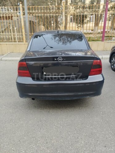 Opel Vectra 2000, 430,000 km - 1.8 l - Bakı
