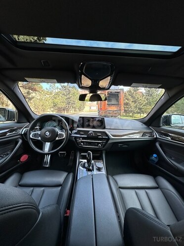 BMW 530-8