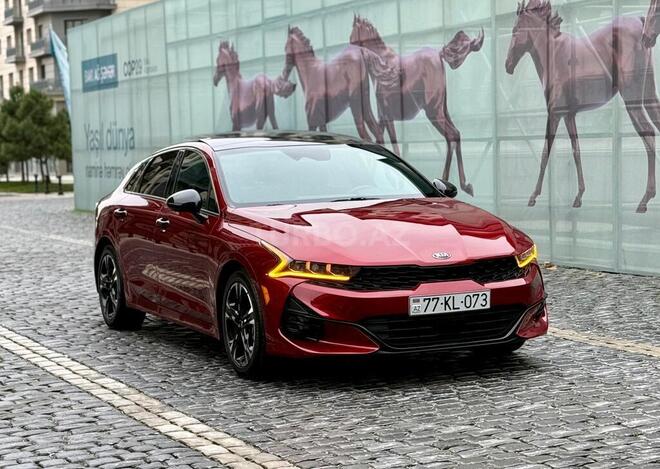 Kia K5-3