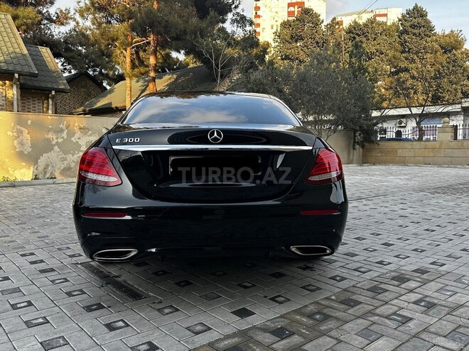 Mercedes E 300 2017, 220,000 km - 2.0 l - Bakı