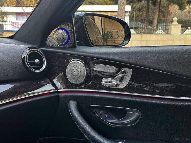 Mercedes E 300 2017, 220,000 km - 2.0 l - Bakı