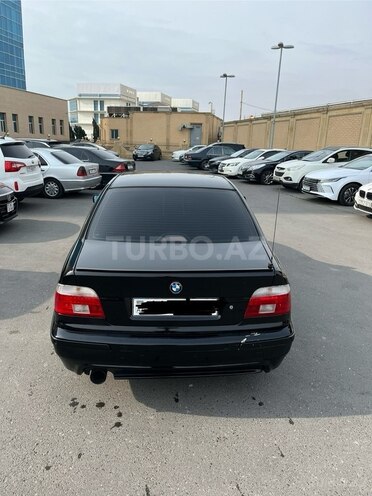 BMW 528 1999, 216,000 km - 2.8 l - Bakı