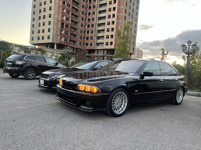 BMW 528 1999, 216,000 km - 2.8 l - Bakı