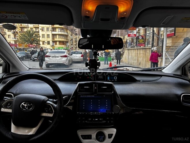 Toyota Prius 2016, 245,000 km - 1.8 л - Bakı