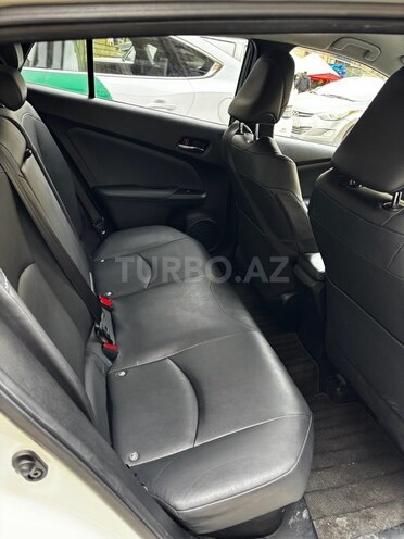 Toyota Prius 2016, 245,000 km - 1.8 л - Bakı