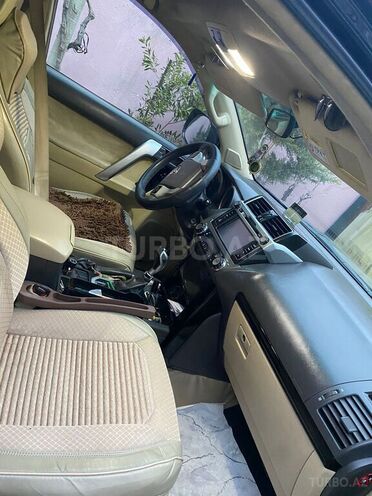 Toyota Land Cruiser Prado 2014, 185,000 km - 2.7 l - Bakı