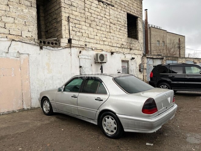 Mercedes C 200 1997, 200,000 km - 2.0 л - Sumqayıt
