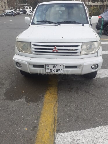 Mitsubishi Pajero io 2000, 213,400 km - 1.8 l - Bakı