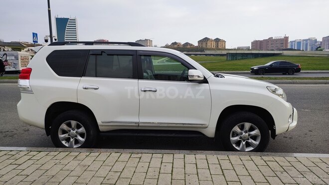 Toyota Land Cruiser Prado 2009, 214,000 km - 2.7 l - Bakı