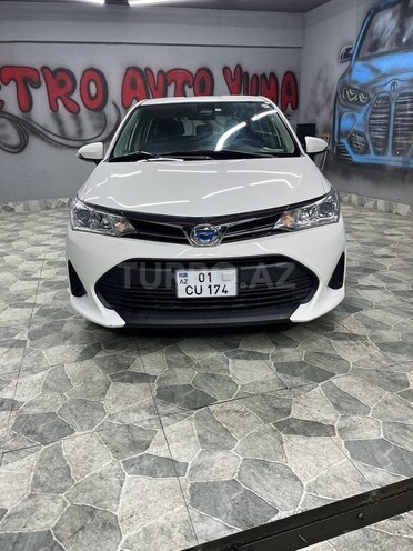 Toyota Corolla Fielder-1