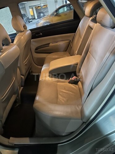 Toyota Prius-13