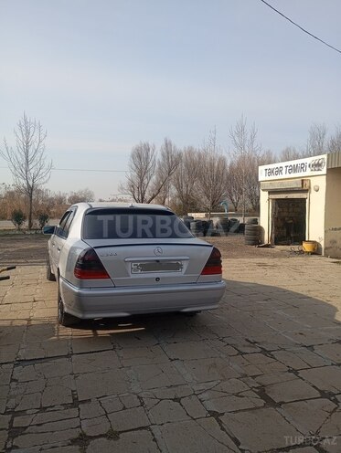 Mercedes C 180 1997, 280,500 km - 1.8 l - Salyan