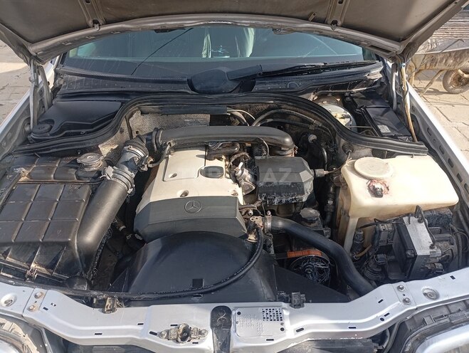 Mercedes C 180 1997, 280,500 km - 1.8 l - Salyan