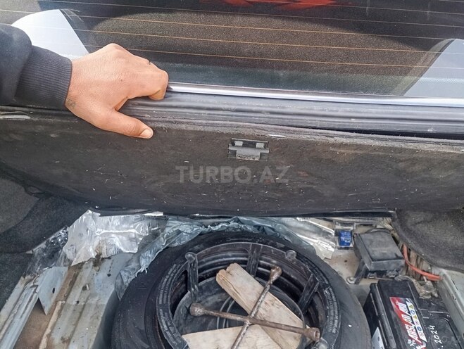 Mercedes C 180 1997, 280,500 km - 1.8 l - Salyan