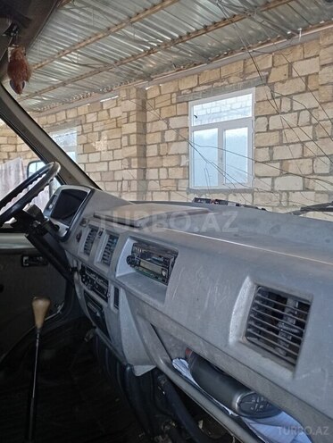 GAZ 3302-744 2000, 250,000 km - 2.3 l - Tovuz