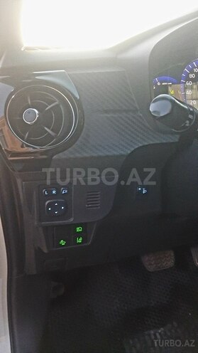 Toyota Corolla Fielder 2019, 116,000 km - 1.5 l - Bakı