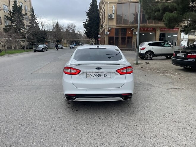 Ford Fusion (North America)-2
