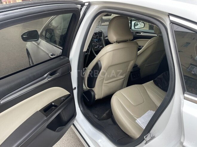 Ford Fusion (North America)-7