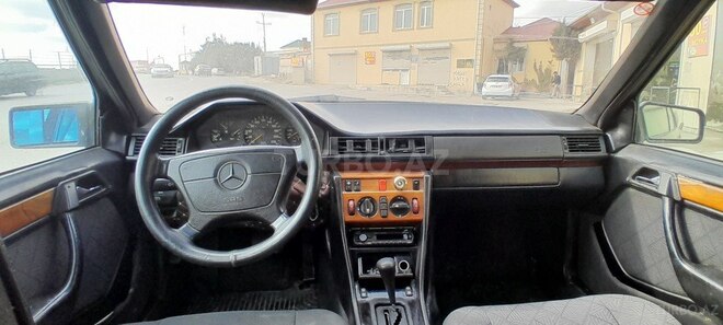 Mercedes E 300 d 1995, 225,000 km - 3.0 l - Bakı