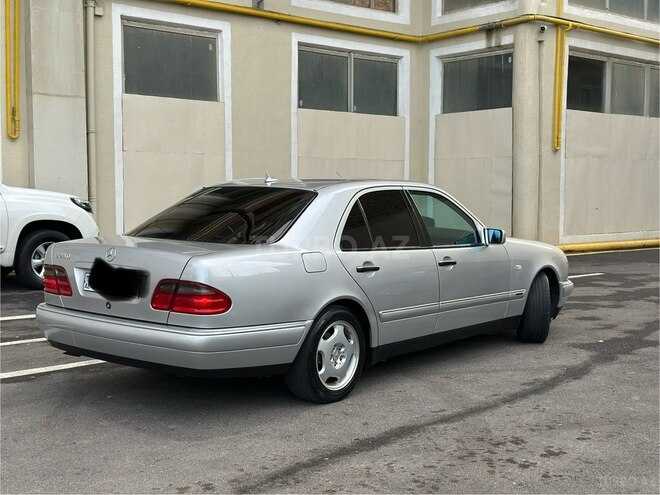 Mercedes E 240 1999, 289,317 km - 2.4 l - Bakı