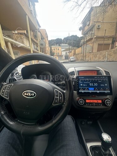 Kia Ceed-20