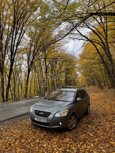Kia Ceed-13