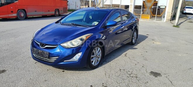 Hyundai Elantra-4